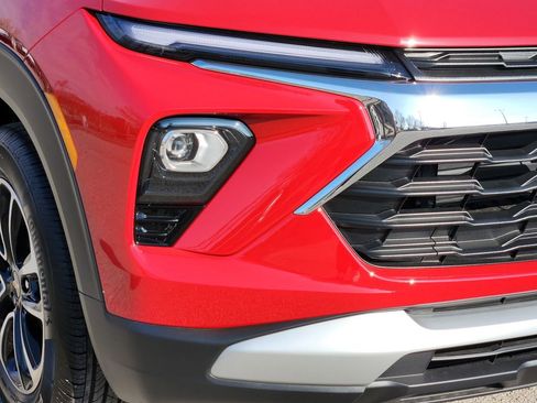 New 2026 Chevrolet TrailBlazer LT w/ Driver Confidence Package image 9