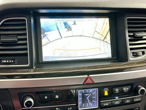 Used 2020 Genesis G80 3.8 image 22