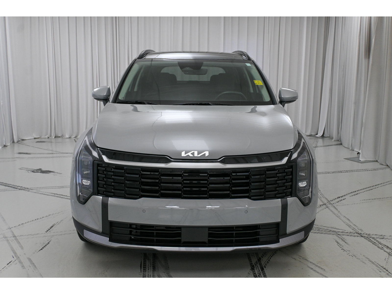 Used 2026 Kia Sportage EX w/ EX Panorama Roof Package FWD image 3