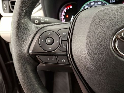 Certified 2025 Toyota RAV4 XLE AWD/4WD image 9