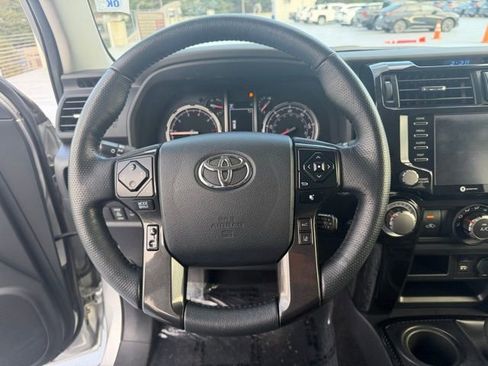 Certified 2023 Toyota 4Runner TRD Off-Road Premium image 18