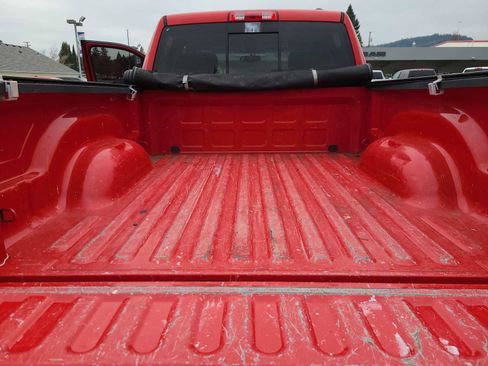 Used 2010 Dodge Ram 1500 Truck SLT image 27