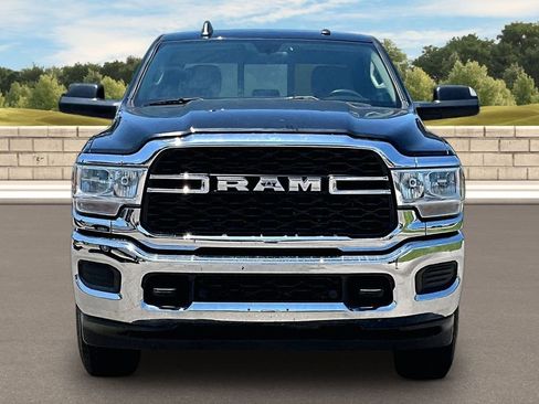 Used 2020 RAM 2500 Tradesman AWD/4WD image 3