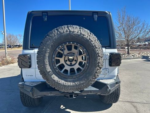 Used 2019 Jeep Wrangler Unlimited Sport S image 8