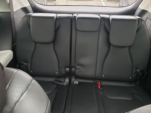 Certified 2024 Kia Carnival SX Prestige FWD image 16