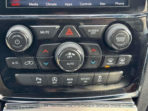 Certified 2019 Jeep Grand Cherokee Altitude AWD/4WD image 24