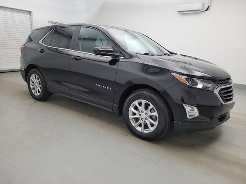 Used 2021 Chevrolet Equinox LT w/ LPO, Cargo Package FWD image 11
