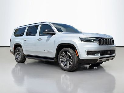 Used 2024 Jeep Wagoneer L Series II w/ Flexible Seating Group