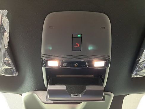 New 2026 Nissan Armada SL w/ Captain's Chari Seat Package RWD image 35