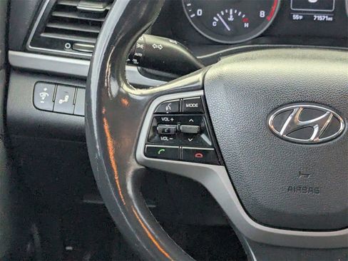 Used 2018 Hyundai Elantra Value Edition image 17