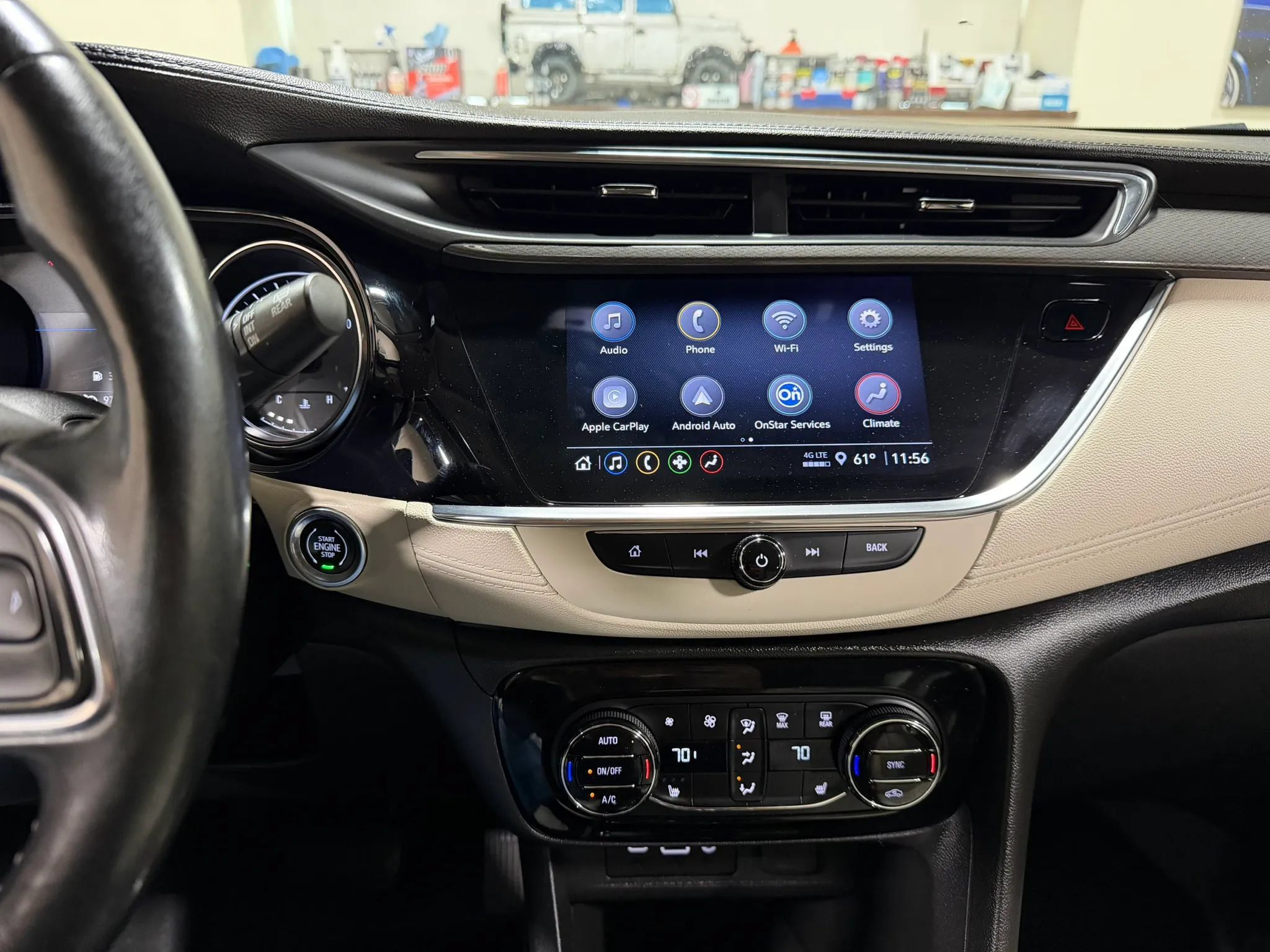 Used 2021 Buick Encore GX Essence AWD/4WD image 43