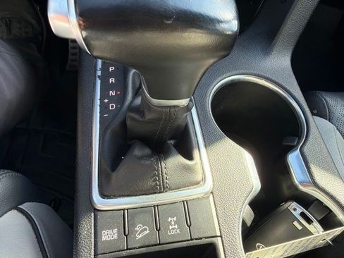 Used 2018 Kia Sportage EX w/ EX Sport Appearance Package AWD/4WD image 24