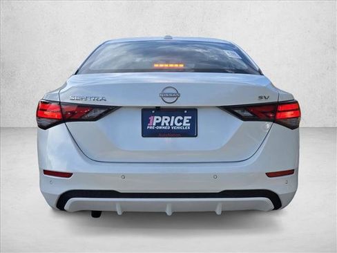 Used 2024 Nissan Sentra SV image 6