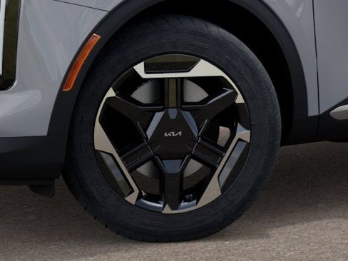 New 2027 Kia Sportage S FWD image 12