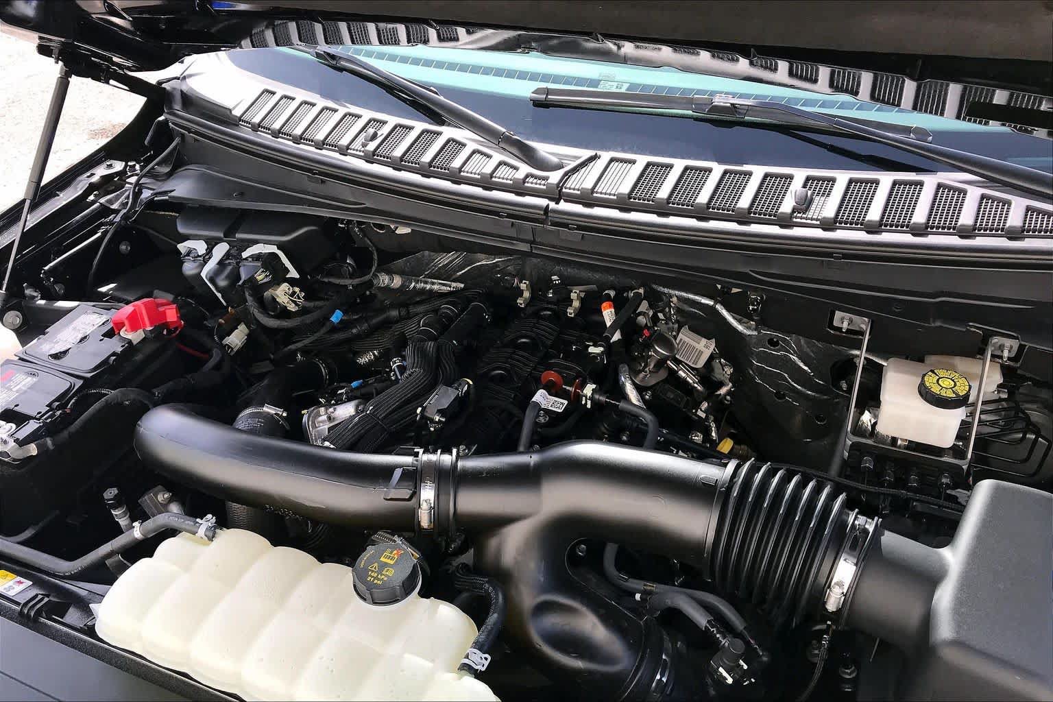 Used 2023 Ford Expedition Limited RWD image 32