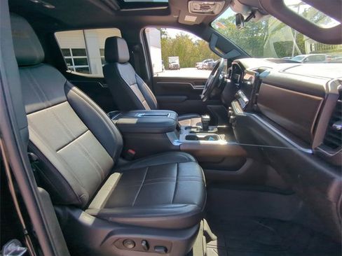 Certified 2022 Chevrolet Silverado 1500 High Country w/ High Country Premium Package image 28