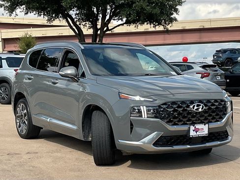 Used 2022 Hyundai Santa Fe Calligraphy FWD image 3