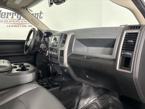 Used 2016 RAM 2500 Tradesman w/ Chrome Appearance Group AWD/4WD image 28