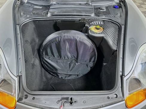 Used 2001 Porsche Boxster image 23