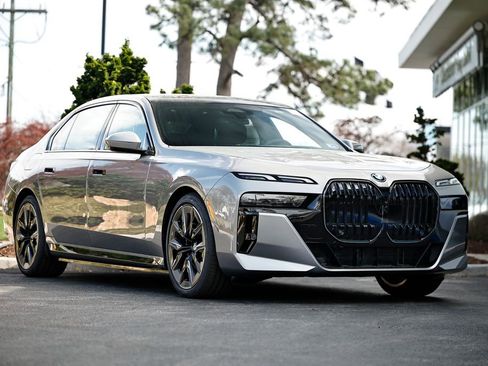 New 2026 BMW i7 eDrive50 w/ M Sport Package image 1