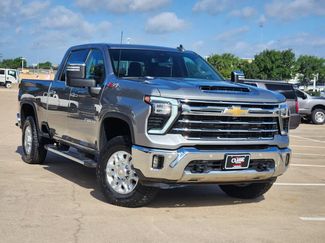 Used 2025 Chevrolet Silverado 2500 LTZ w/ LTZ Convenience Package AWD/4WD video 2