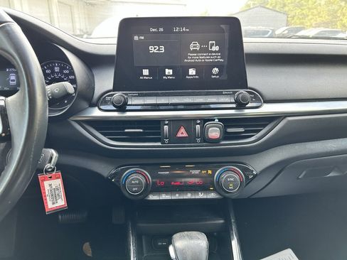 Used 2019 Kia Forte S image 8