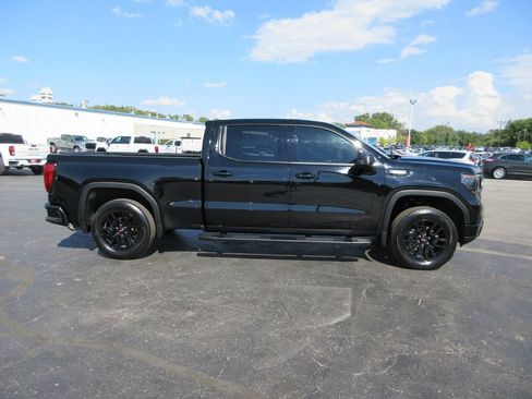 Used 2024 GMC Sierra 1500 Elevation w/ Elevation Premium Package AWD/4WD image 2
