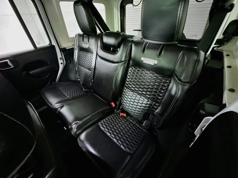 Used 2022 Jeep Wrangler Unlimited Sport AWD/4WD image 20