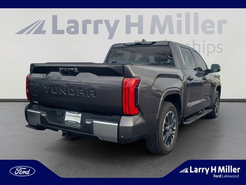 Used 2023 Toyota Tundra Limited w/ Power Package image 5