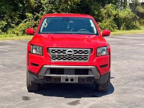 Used 2022 Nissan Frontier SV AWD/4WD image 12