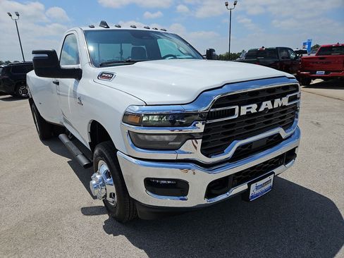 New 2026 RAM 3500 Tradesman AWD/4WD image 11
