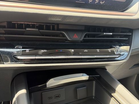 New 2026 Buick Envision Sport Touring AWD/4WD image 19