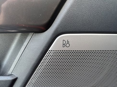 Certified 2023 Ford F150 Lariat w/ Equipment Group 502A High image 25