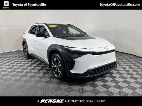 Used 2024 Toyota bZ4X FWD w/ Weather Package image 6