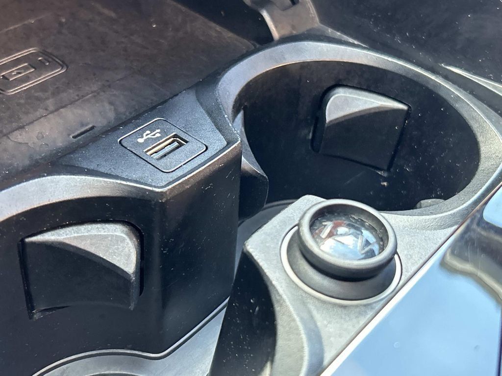 Used 2019 BMW 330i xDrive Sedan w/ Premium Package AWD/4WD image 33