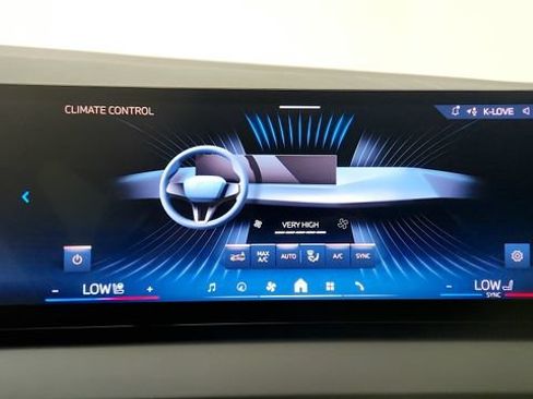 Used 2025 BMW X3 xDrive30i w/ Premium Package AWD/4WD image 65