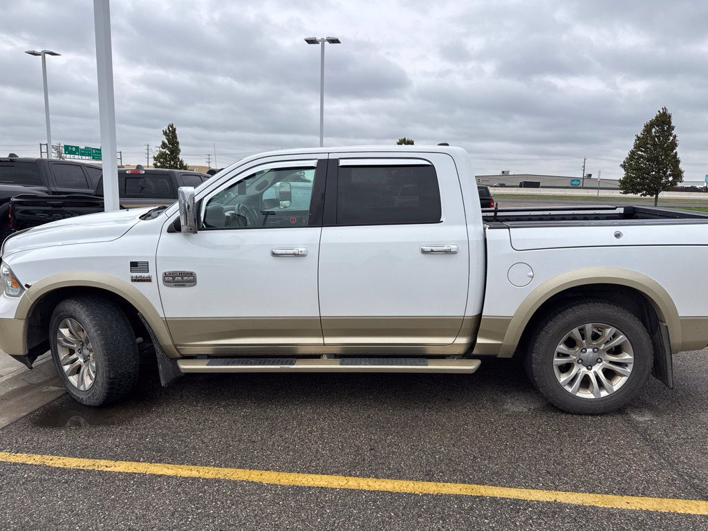 Used 2016 RAM 1500 Laramie Longhorn AWD/4WD image 3