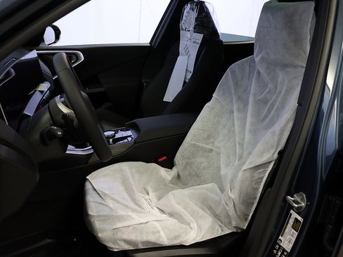 Used 2026 BMW X3 xDrive30 w/ Premium Package image 11