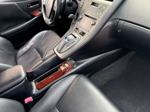 Used 2010 Lexus HS 250h Premium image 32