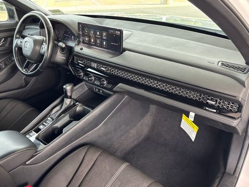 Used 2024 Honda Accord Sport image 21