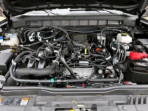 Used 2024 Ford Bronco Outer Banks image 32