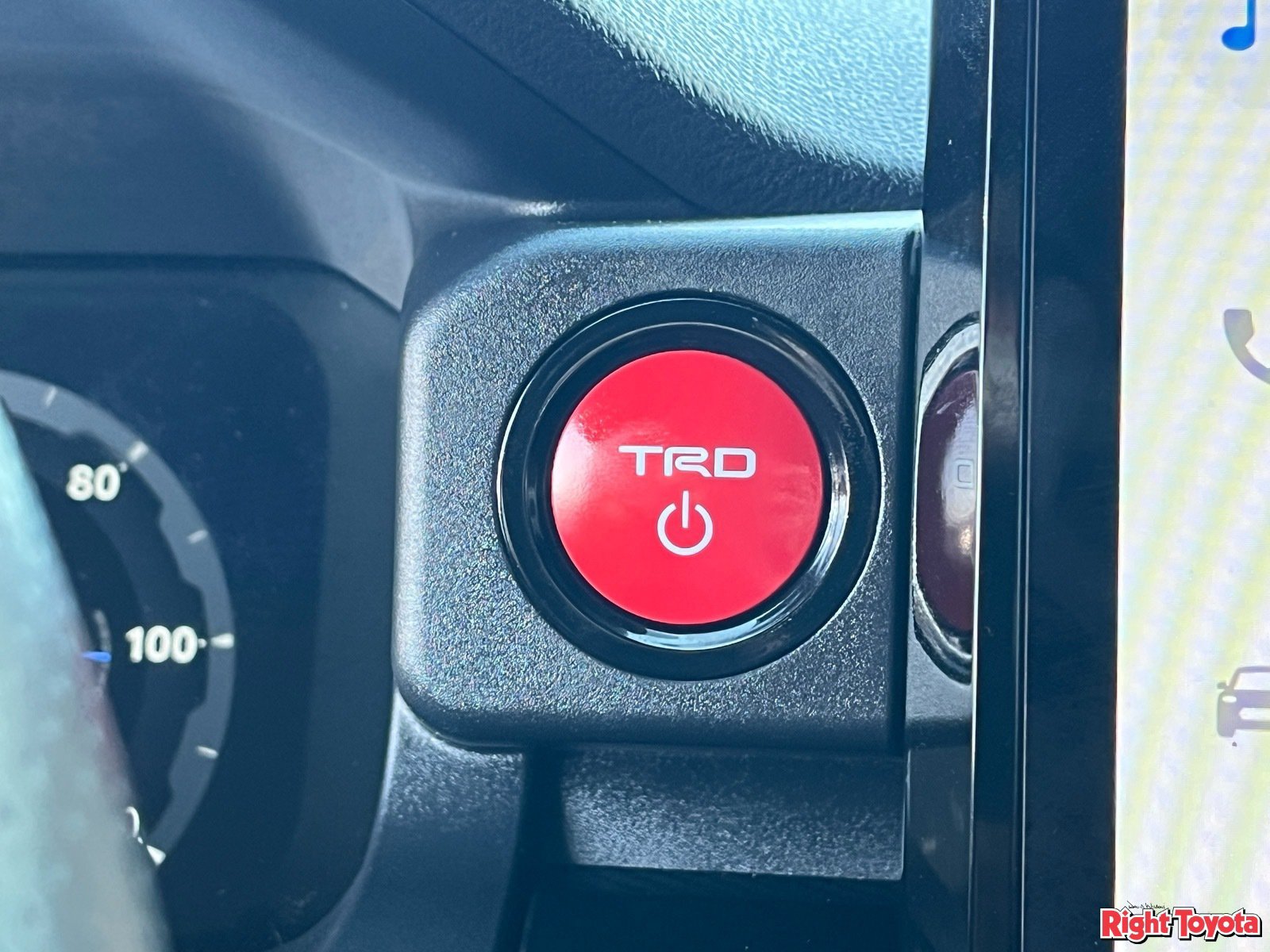 Certified 2025 Toyota 4Runner TRD Pro AWD/4WD image 26