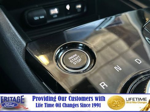 Used 2023 Kia Sportage EX image 23