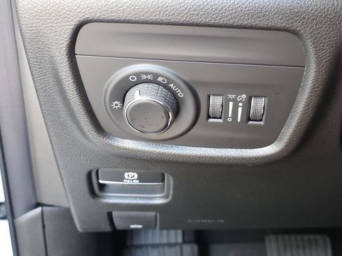 New 2026 Jeep Grand Cherokee Laredo X RWD image 25