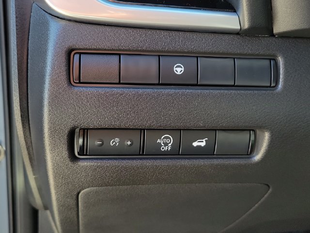 Used 2024 Nissan Rogue SL w/ SL Premium Package AWD/4WD image 21
