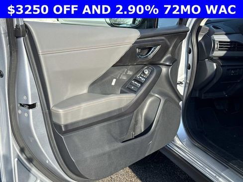 New 2026 Subaru Crosstrek 2.5i Limited w/ Crosstrek Mirror Package image 11