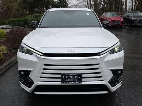 New 2026 Lexus TX 500h AWD image 9