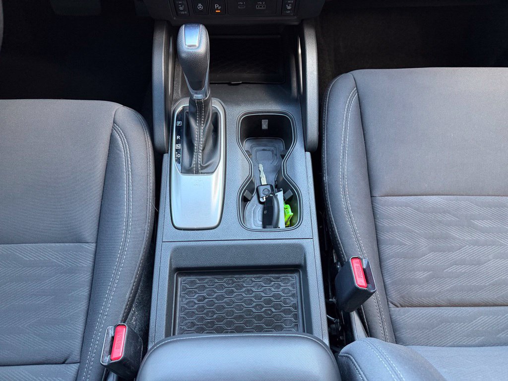 Used 2022 Nissan Frontier SV AWD/4WD image 19