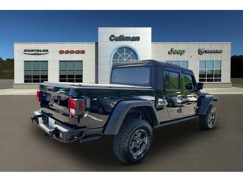 Used 2021 Jeep Gladiator Rubicon AWD/4WD image 3