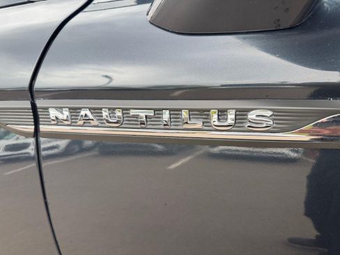 Used 2021 Lincoln Nautilus Reserve w/ Class II Trailer Tow Package AWD/4WD image 24